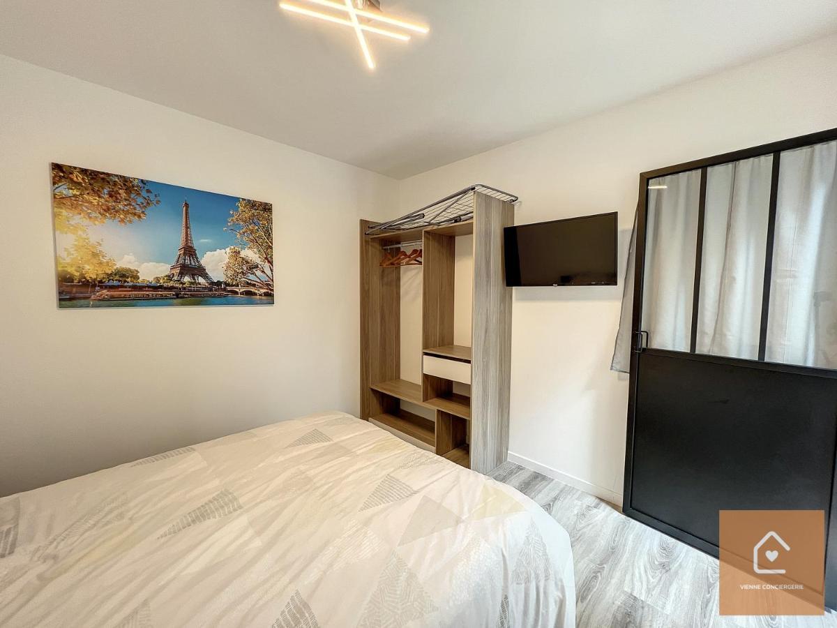 Apartment Le Loft Climatise - 6 Personnes - Entree Autonome Chatellerault